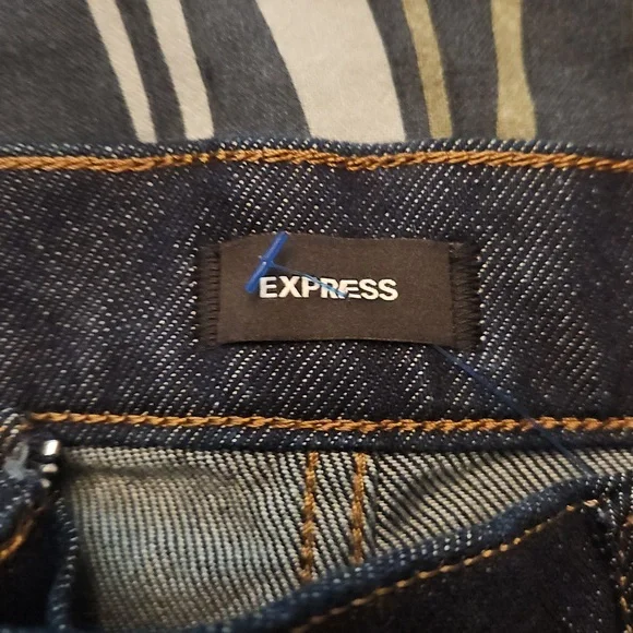 Express High Waisted Rinse Exposed Double Zipper Wide Leg Jeans - Picture 9 of 10